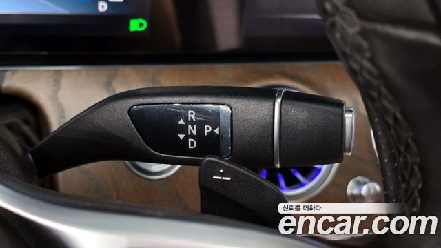 Mercedes-Benz E-Class E220d Exclusive