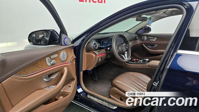Mercedes-Benz E-Class E220d Exclusive
