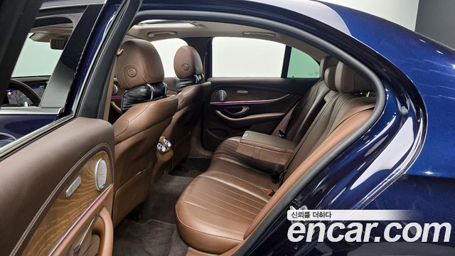 Mercedes-Benz E-Class E220d Exclusive