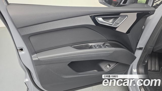 Audi Q4 e-tron 40 Premium