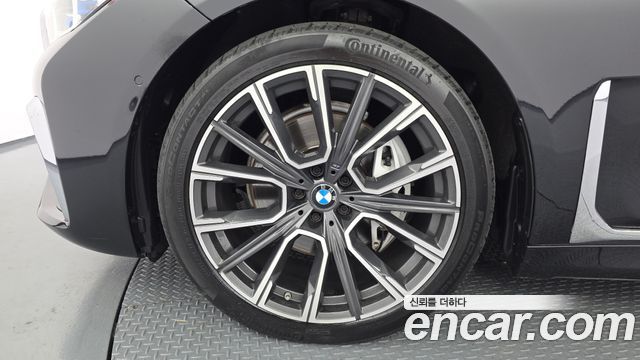 BMW 7-Series 730Ld xDrive M Sport