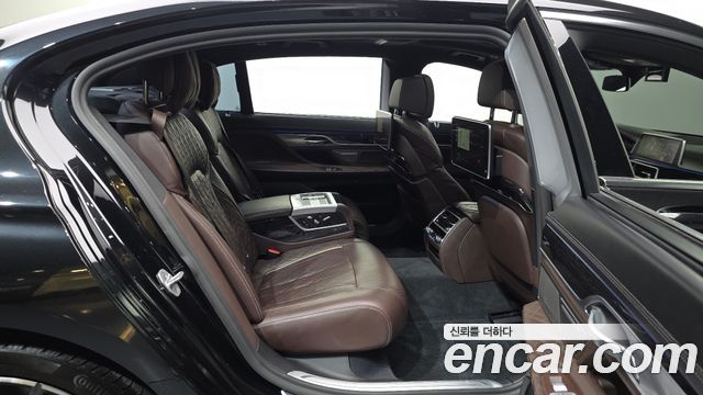 BMW 7-Series 730Ld xDrive M Sport