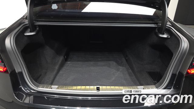 BMW 7-Series 730Ld xDrive M Sport