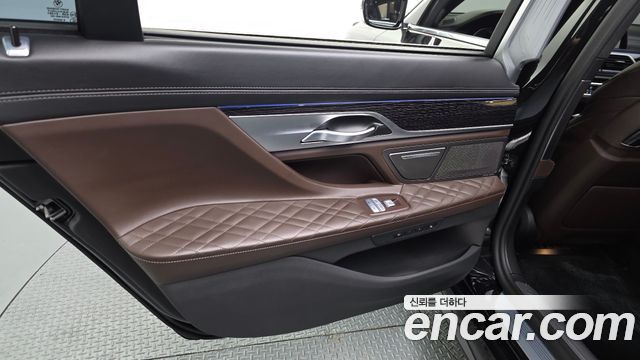 BMW 7-Series 730Ld xDrive M Sport