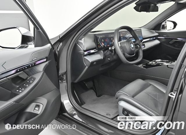 BMW 5-Series 530i xDrive