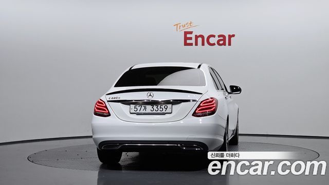 Mercedes-Benz C-Class C220 d Avantgarde