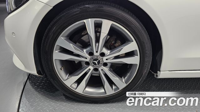 Mercedes-Benz C-Class C220 d Avantgarde