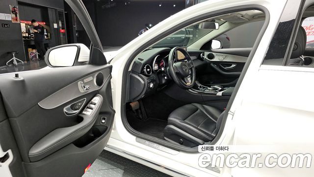Mercedes-Benz C-Class C220 d Avantgarde