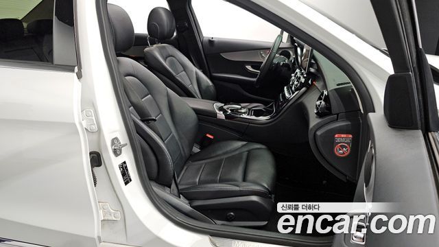 Mercedes-Benz C-Class C220 d Avantgarde