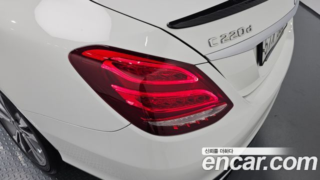 Mercedes-Benz C-Class C220 d Avantgarde