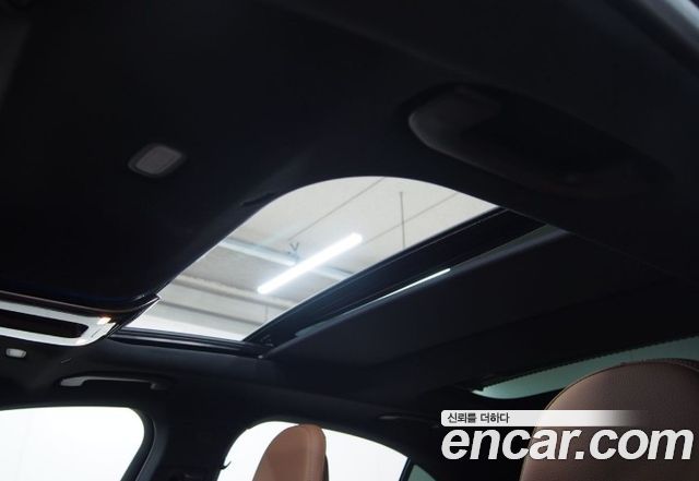 Mercedes-Benz E-Class E200 AMG Line