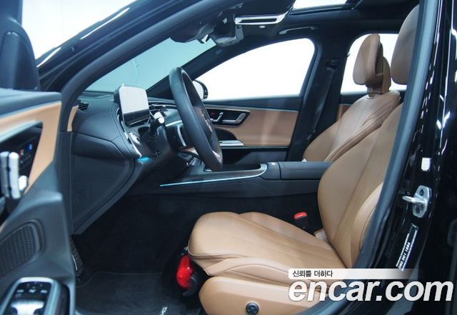 Mercedes-Benz E-Class E200 AMG Line