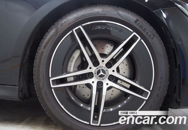 Mercedes-Benz E-Class E200 AMG Line