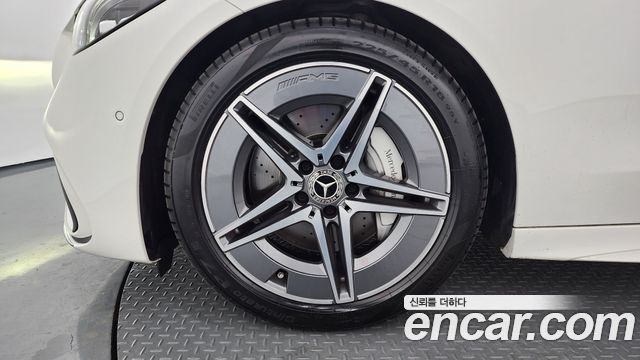 Mercedes-Benz C-Class C200 AMG Line