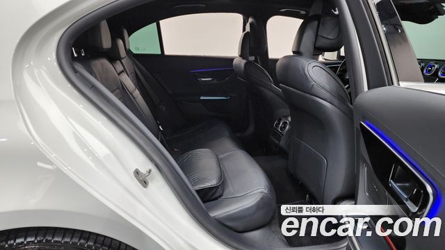 Mercedes-Benz C-Class C200 AMG Line