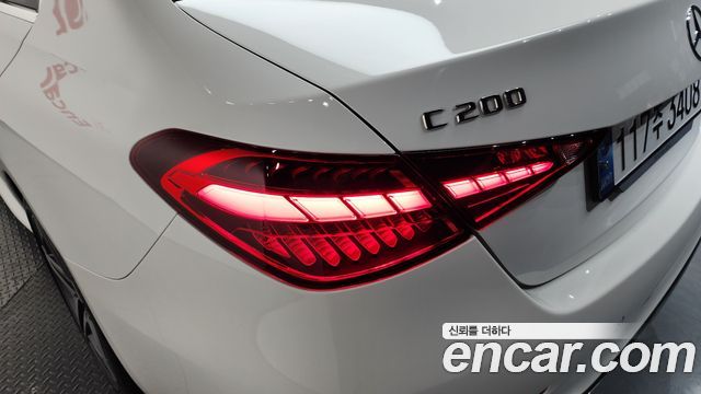 Mercedes-Benz C-Class C200 AMG Line