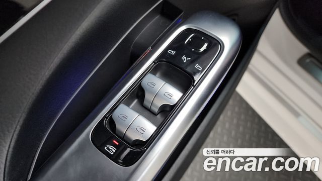 Mercedes-Benz C-Class C200 AMG Line