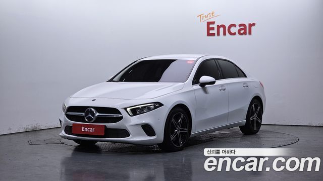 Mercedes-Benz A-Class A250 4MATIC Sedan