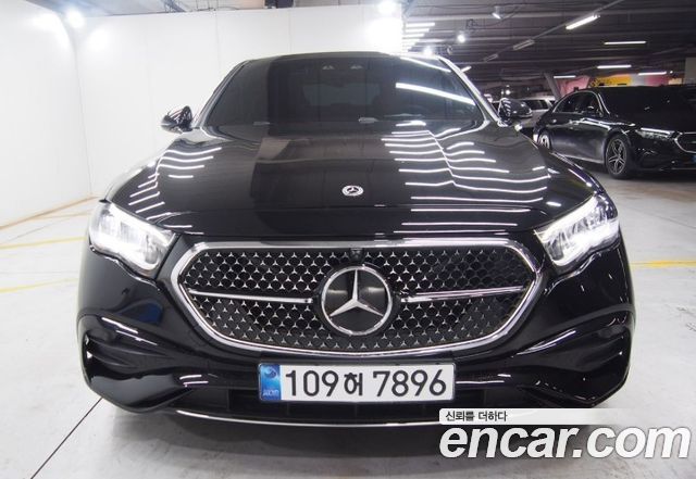 Mercedes-Benz E-Class E200 AMG Line