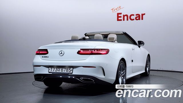 Mercedes-Benz E-Class E220d Cabriolet