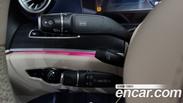 Mercedes-Benz E-Class E220d Cabriolet