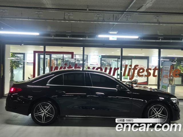 Mercedes-Benz E-Class E200 AMG Line