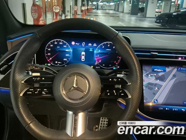 Mercedes-Benz E-Class E200 AMG Line