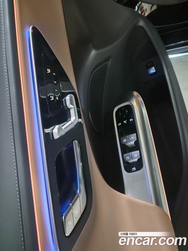 Mercedes-Benz E-Class E200 AMG Line