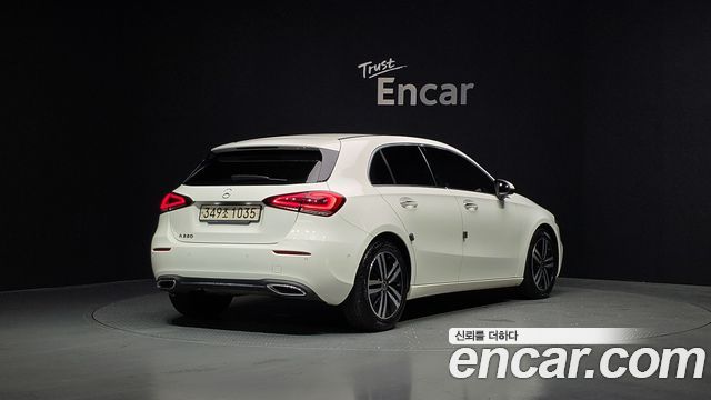 Mercedes-Benz A-Class A220 Hatchback