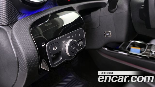 Mercedes-Benz A-Class A220 Hatchback