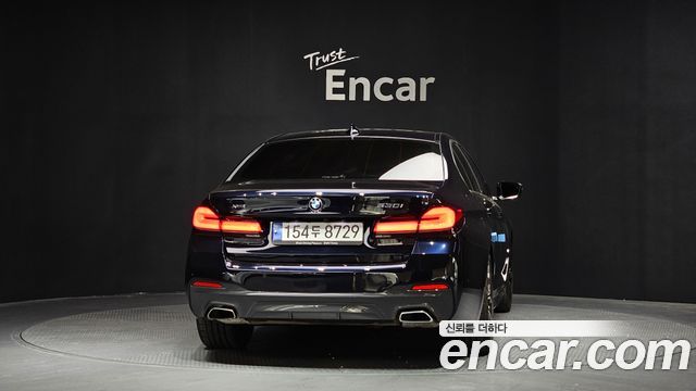 BMW 5-Series 530i xDrive M Sport Package
