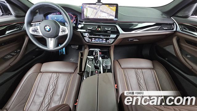 BMW 5-Series 530i xDrive M Sport Package