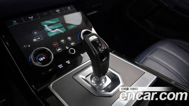 Land Rover Range Rover Evoque D180 SE