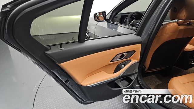 BMW 3-Series 320i M Sport