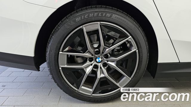 BMW 5-Series 520i