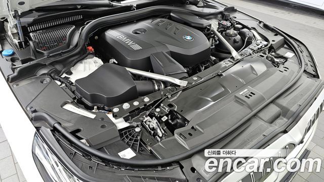 BMW 5-Series 520i