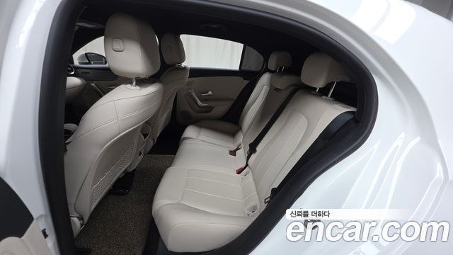 Mercedes-Benz A-Class A220 Hatchback
