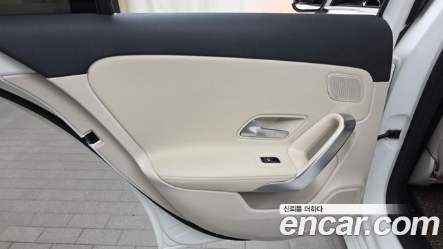 Mercedes-Benz A-Class A220 Hatchback