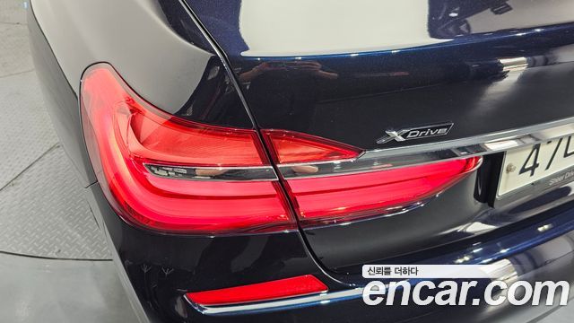 BMW 7-Series 740Li xDrive M Sport Package