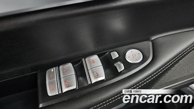 BMW 7-Series 740Li xDrive M Sport Package
