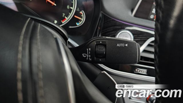 BMW 7-Series 740Li xDrive M Sport Package