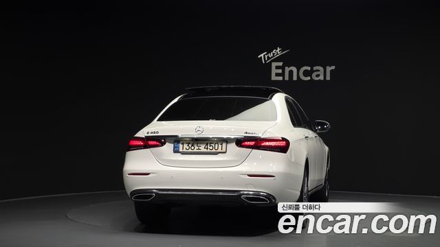 Mercedes-Benz E-Class E450 4MATIC Exclusive