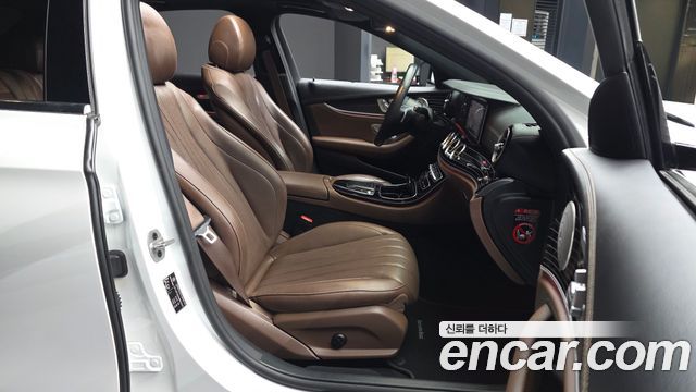 Mercedes-Benz E-Class E450 4MATIC Exclusive