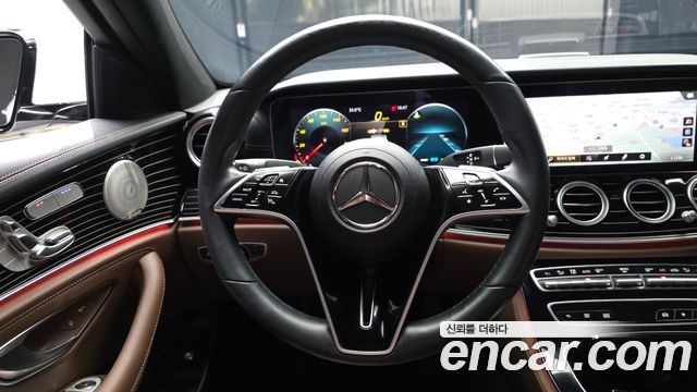 Mercedes-Benz E-Class E450 4MATIC Exclusive