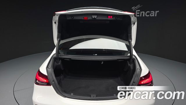 Mercedes-Benz E-Class E450 4MATIC Exclusive