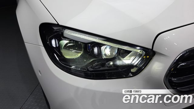 Mercedes-Benz E-Class E450 4MATIC Exclusive