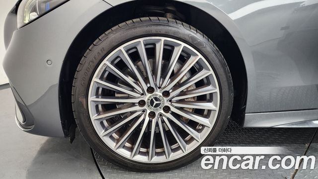 Mercedes-Benz C-Class C300 AMG Line