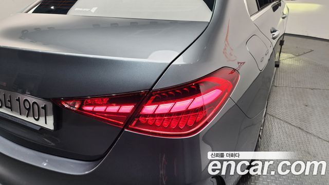 Mercedes-Benz C-Class C300 AMG Line