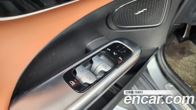 Mercedes-Benz C-Class C300 AMG Line