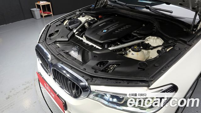 BMW 5-Series 530d Luxury Plus